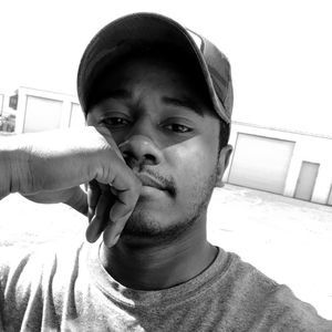 Meet your Posher, Miles